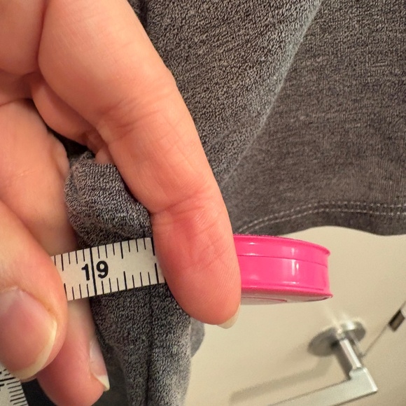 North face Women’s hiking tee - Picture 6 of 6